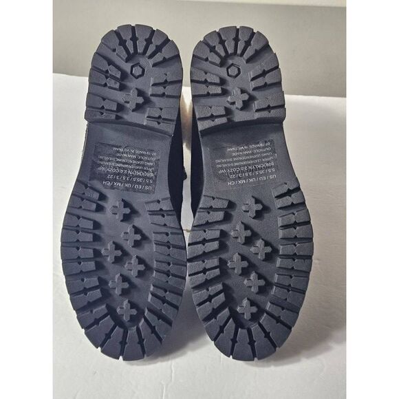 Clark's suede and shearling boots Nwob - Picture 9 of 15